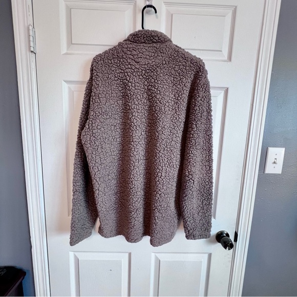 Southern Marsh Appalachian Pile Sherpa
Pullover Taupe Color Men’s Size Large - Picture 3 of 9